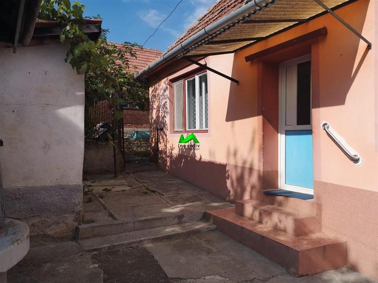 Casă individuală cu 2 camere cu Teren 750 Mp în Șura Mare