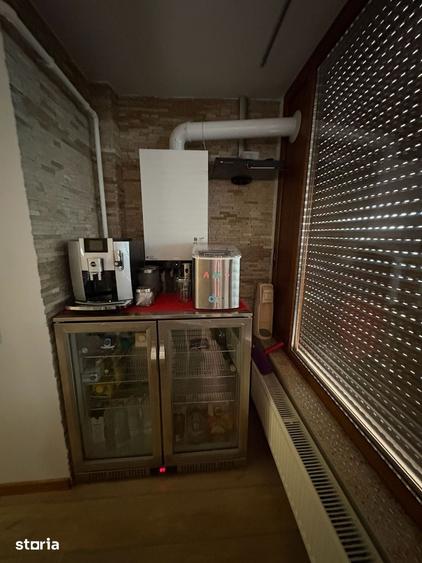 Apartament cu 5 camere în Tomis I
