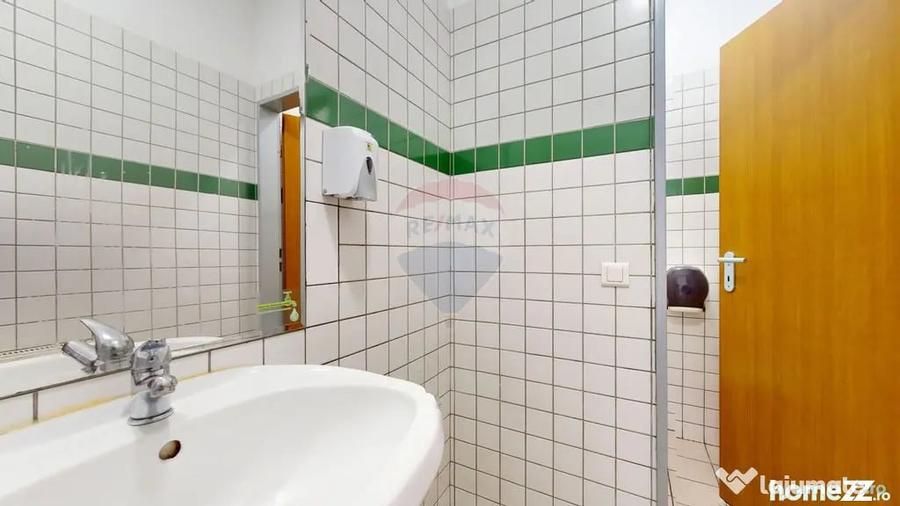 Spațiu comercial, de 250 mp, în Ultracentral
