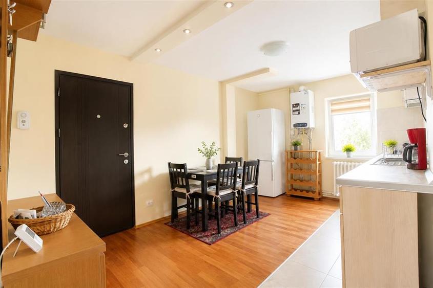 Apartament cu 3 camere decomandat în Grigorescu