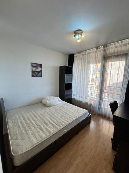 Apartament cu 2 camere decomandat în Plopilor