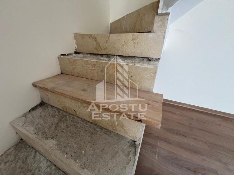 Casă individuală cu 4 camere cu Canalizare în Giarmata-Vii