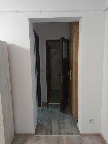 Inchiriere garsoniera complet utilata in zona Ploiesti Vest - 5