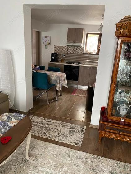 Casa de vanzare in Oniceni Suceava - 2