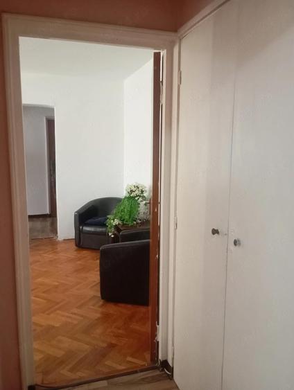 Apartament de vanzare 2 camere, in spate fostul Cinematograf Cultural. - 3