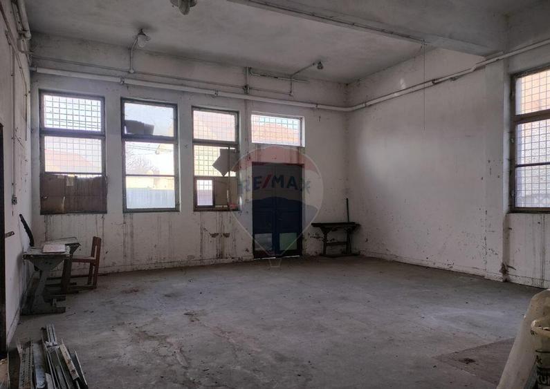 Oportunitate de investi?ie in zona centrala a Media?u... - 17