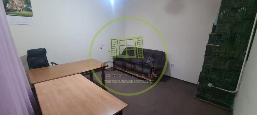 Spatiu Comercial zona centrala 15mp la parterul unei case - 2