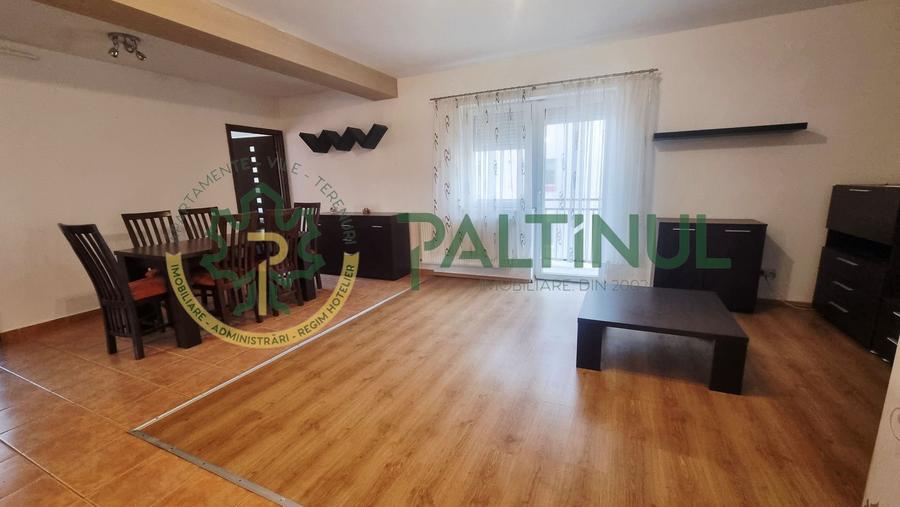 Apartamemt 3 camere et. 2,  balcoane 2, loc parcare 2 pe  Brana - 2