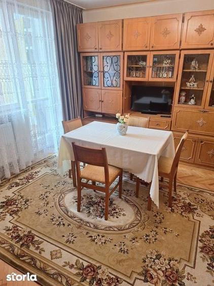 Apartament 2 camere decomandat zona banca - 1