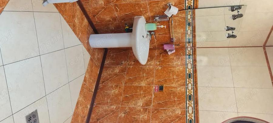 Inchiriez spa?iu comercial - 4