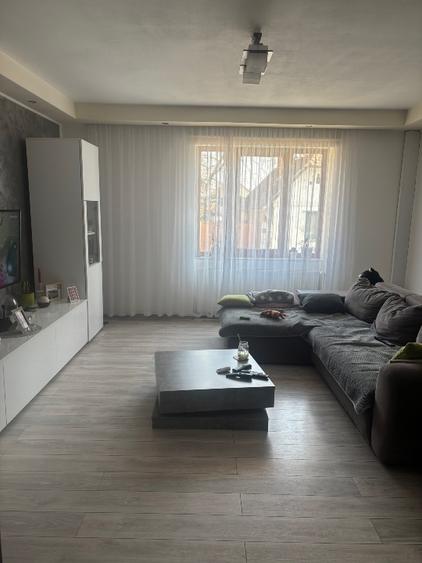Casă cu etaj în Lugoj de vânzare sau schimb cu casa la sat  - 2