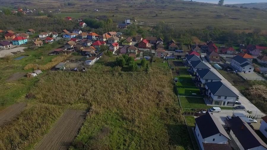 Teren 2.000 mp, proiect 2 duplexuri, Chinteni, posibilitate parcelare - 2