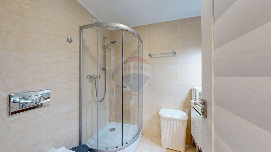 Răsărit peste Bucegi – Apartament spectaculos în Sinaia I Clasificat - 14