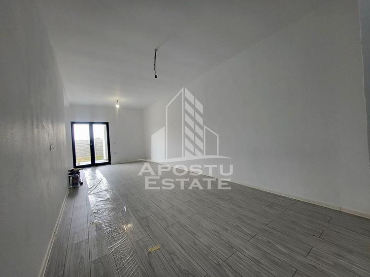 1/2 Duplex pe parter, cu 3 camere si 2 bai, Sag - 15