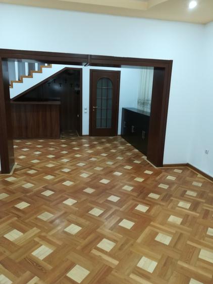 Zona Calea Mosilor vila 7 camere - 2