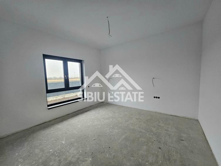 Casa parter cu pivnita, Sibiu locatie Cristian - 16