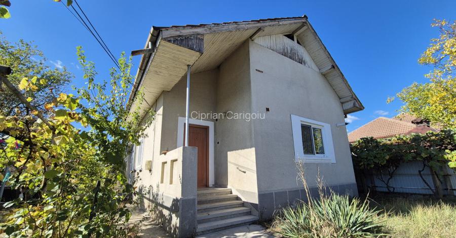 Casa cu teren generos, str. Ghiocelului cartier Primav Casa cu teren generos, str. Ghiocelului cartier Primav