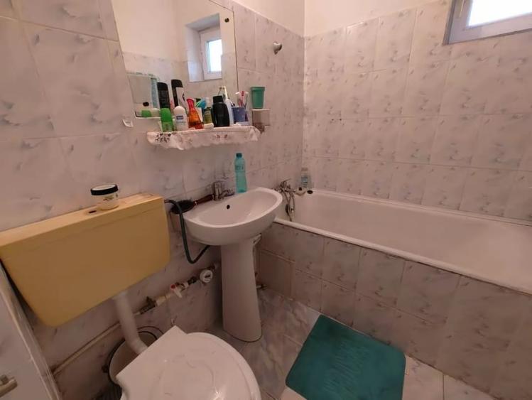 Zona 10 Nivele - Calarasi | 3 Camere | Decomandat | Centrala - 8