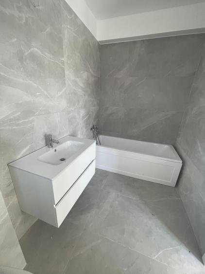 Compelx de case tip duplex in zona Parfumului. An 2023. Comision 0 - 11