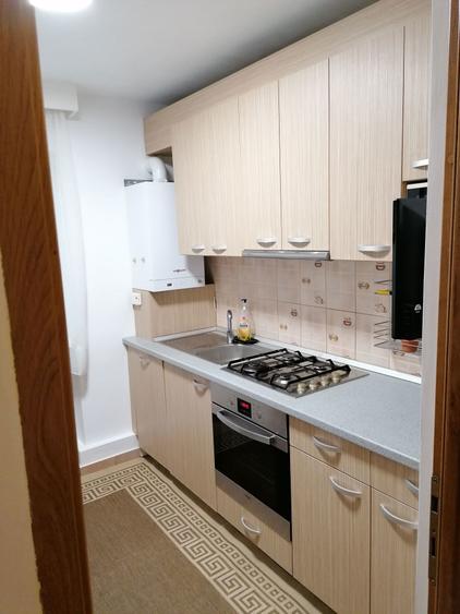 De inchiriat apartament cu 3 camere - 2