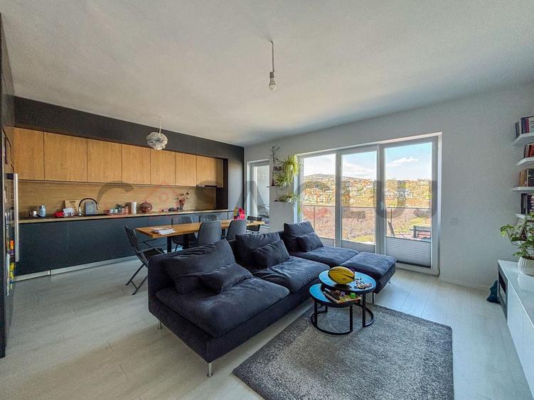 Bloc Nou - Terasa Spatioasa - 2 bai - Zona Revo Iris - 2