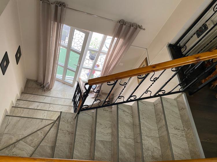 De inchiriat vila Bulevardul Ferdinand - 24