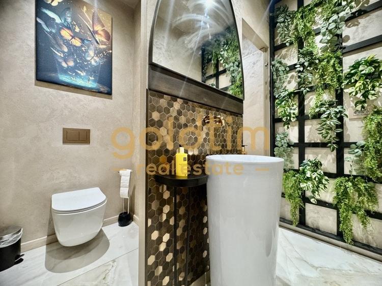 SPATIU VITRINA/ PRETABIL SALON INFRUMUSETARE - 20