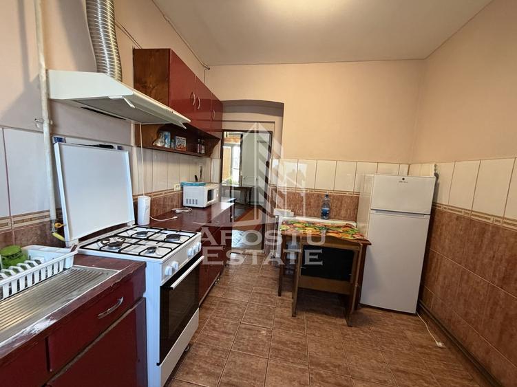 Apartament 1 cameră , Centrala proprie , 33 mp , Complexul Studențesc - 4