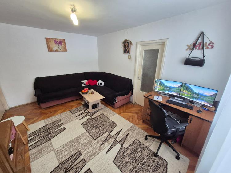 3 Cam-Spitalul Judetean-5 Min Centru-Parter-53MP--Mobilat-Centrala--75.000 Euro - 4