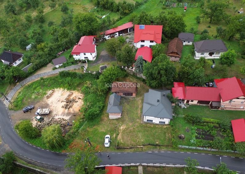 De vanzare casa din caramida cu teren zona Pensiun...