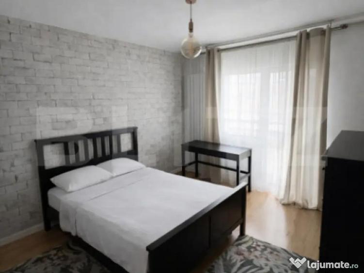 Apartament 4 camere, decomandat, 82 mp, 2 bai, etaj intermed - 1