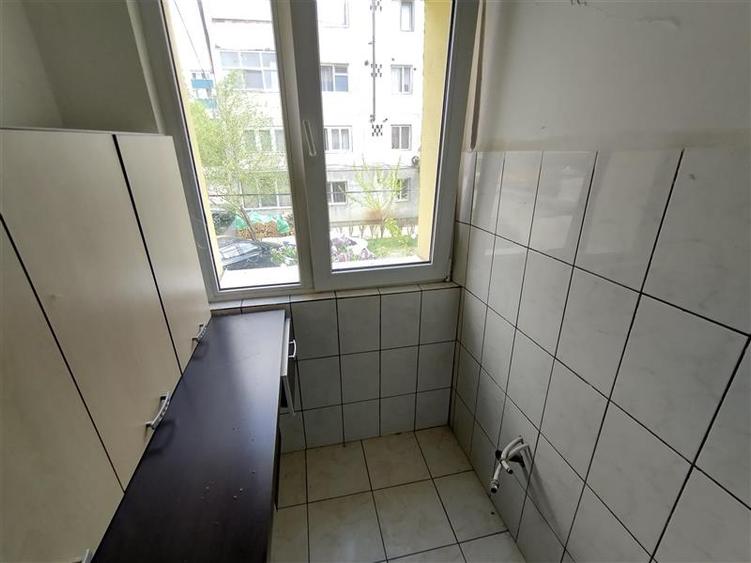 Oravita | Apt.2 Cam | Etj.1 | Zona Pompieri | Pret Negociabil - 17
