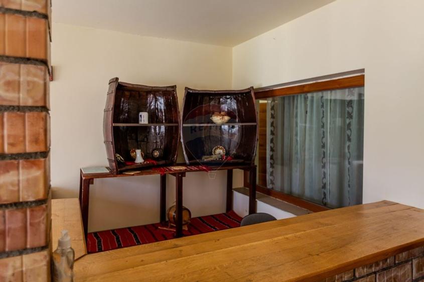 Hotel / Pensiune cu 10 camere de vanzare/Vama Buzaului - 35