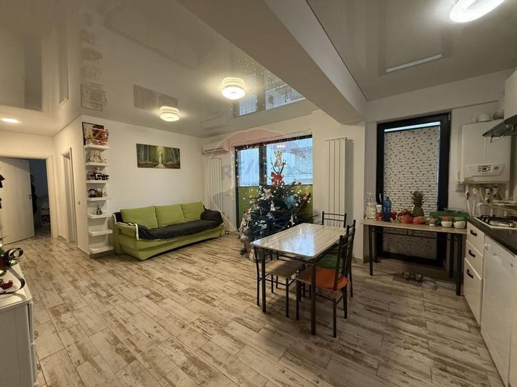 Apartament cu 2 camere de vânzare în Mamaia Nord Constanta - 1