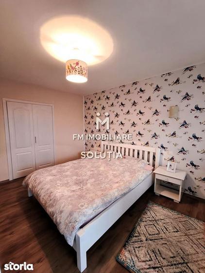 Casă cu 5 camere cu Teren 800 Mp în Valea Borcutului