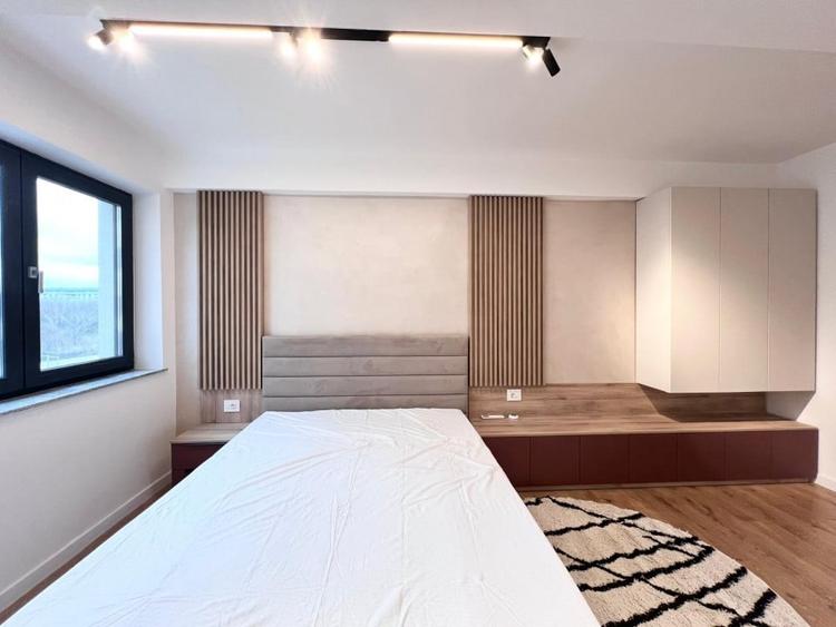 Apartament cu 3 camere, mobilat în Pipera