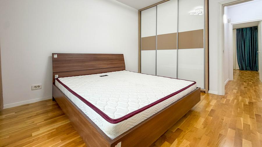 Duplex cu 5 camere cu Canalizare în Pipera