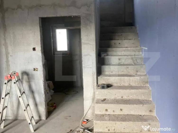 Duplex de vanzare, cu 4 camere, 114 mp util, 250 mp teren, z - 4