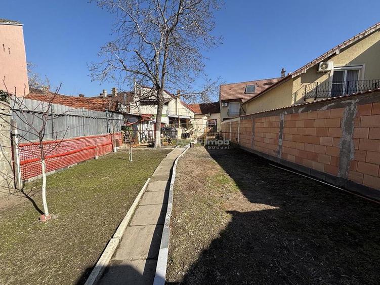 Casa central singur in curte - 150 mp util - 411 mp curte - 10