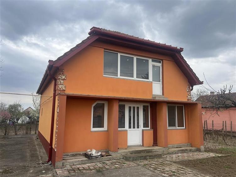 RECO Vila P+M cu 3 camere în Biharia - 1