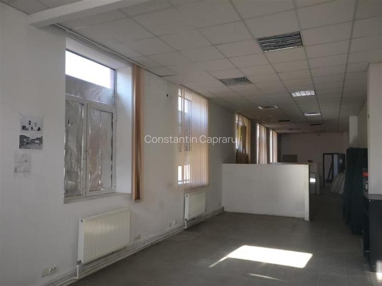 Inchirieri spatii birouri/depozitare/productie  - 184 mp