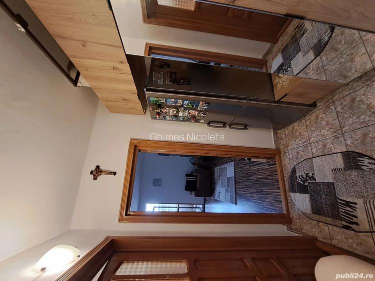 Proprietar efer spre vanzare garsoniera zona far 34mp etaj 1