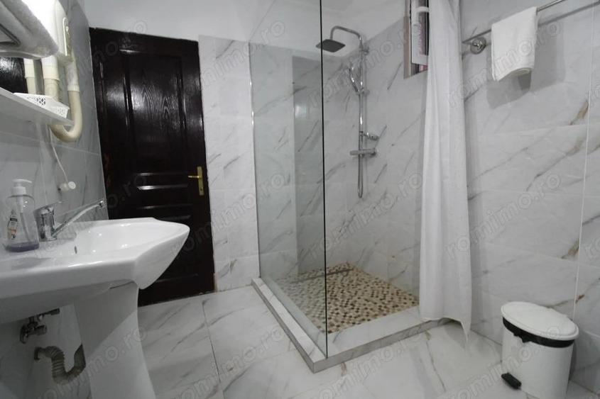 Cladire zona centrala, strada Jiului, Targu-Jiu - 12