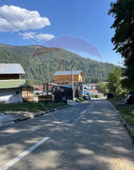 Vanzare Teren Sinaia - Uitilitati si autorizatie de constructie Vanzare Teren Sinaia - Uitilitati si autorizatie de constructie