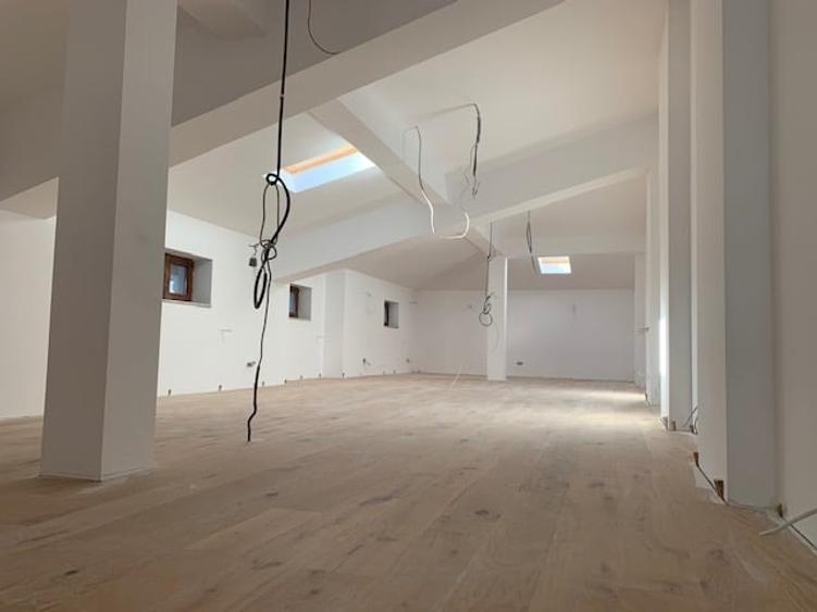 Vila istorică deosebită renovata si consolidată in zona Dorobanti Capitale - 9