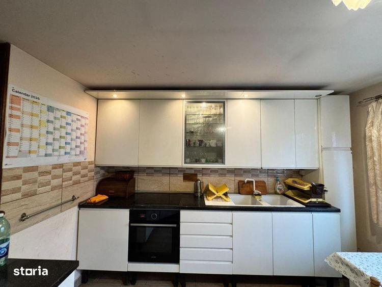 Casa cocheta cu terasa | 5 ari teren - 7