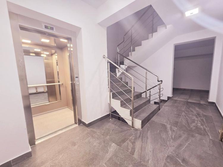 Apartament 3 Camere vedere lac Aleea Argedava Sector 2 - 29