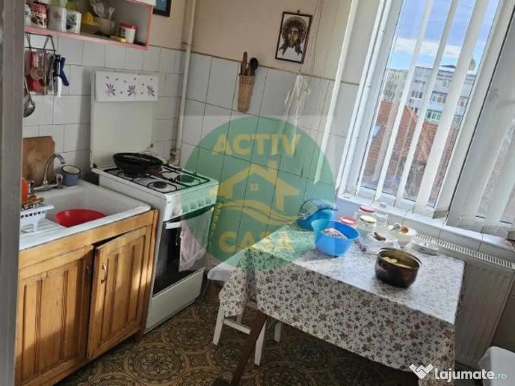 Apartament 3 camere, zona Casa de Cultura - 6