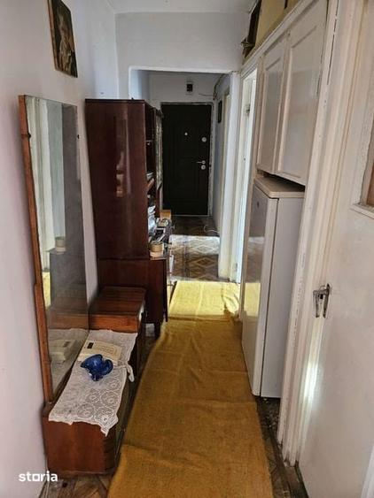 Vand apartament 3 camere in Moroasa 2 - 6
