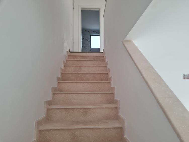 Locuinta cuplata ,tip duplex P+1+M,Sd190mp,Su145mp,4 camere,  "vanzare "la alb"! - 10